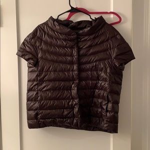 Broad necked down cap sleeved jacket/vest